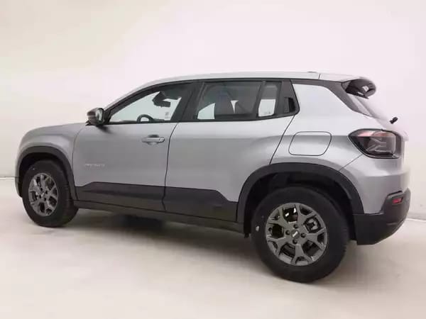 Jeep Avenger 1.2 MHEV DCT Longitide - Photo 2