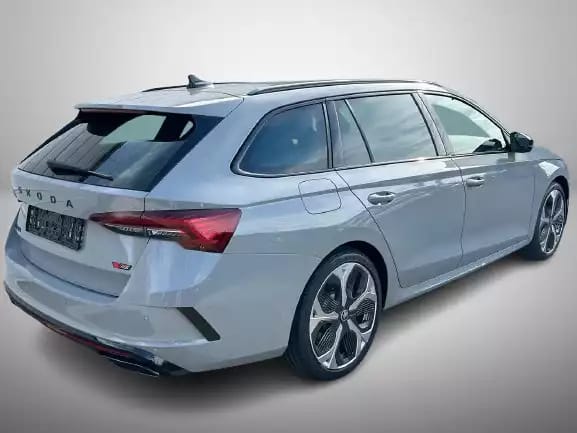 Skoda Octavia 2.0 TSi DSG 265 RS - Photo 3