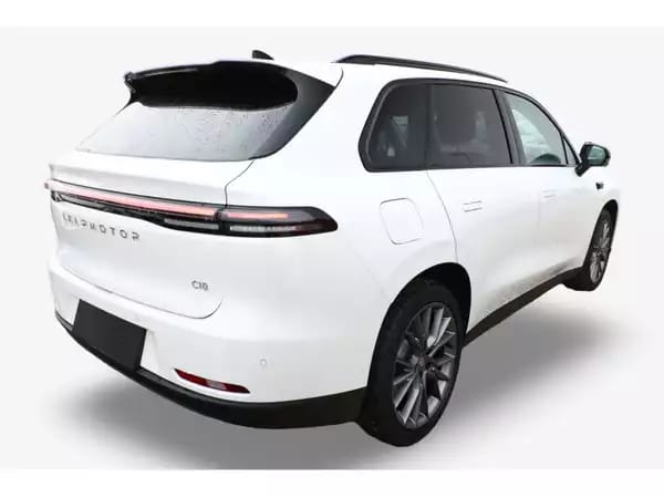 Leapmotor C10 1.5 PHEV 215 Automatique - Photo 2
