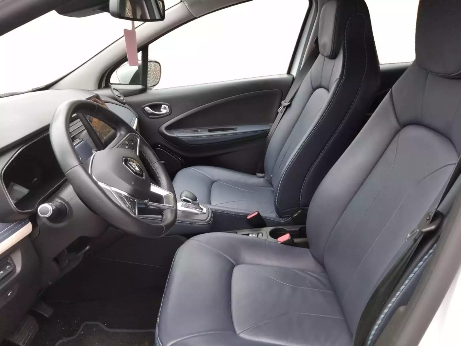 Renault ZOE 52 kWh R135 Riviera ZE50 B-buy - Photo 1