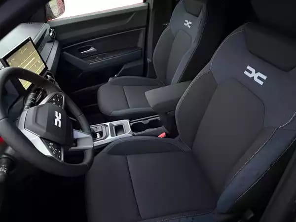 Dacia Duster 1.6 Hybrid Journey - Photo 3