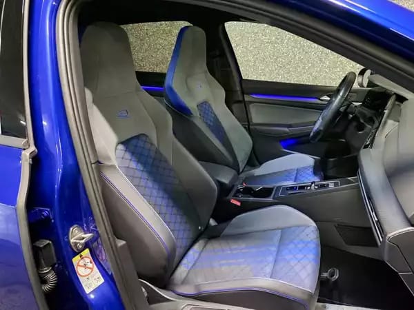 Volkswagen Golf R 8 2.0 TSI 320 4MOTION IQ LIGHT PANO CUIR NAVI - Photo 3