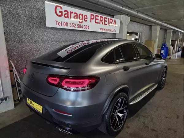 Mercedes-Benz GLC 200 COUPE AMG LINE BURMESTER PANO CUIR NAVI 1 HAND - Photo 2