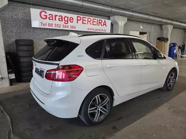 BMW 225 Active Tourer XE Hybrid PLUG IN iPERFORMANCE SPORTLINE HEAD UP PANO LED NAVI - Photo 2