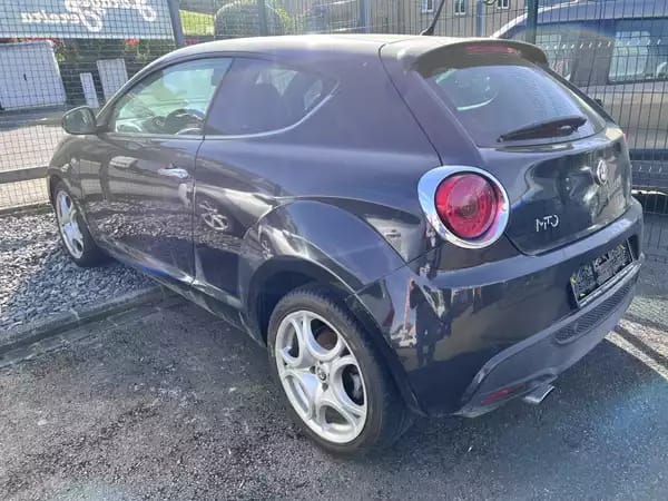Alfa Romeo MiTo 1.3 JTDM - Photo 2