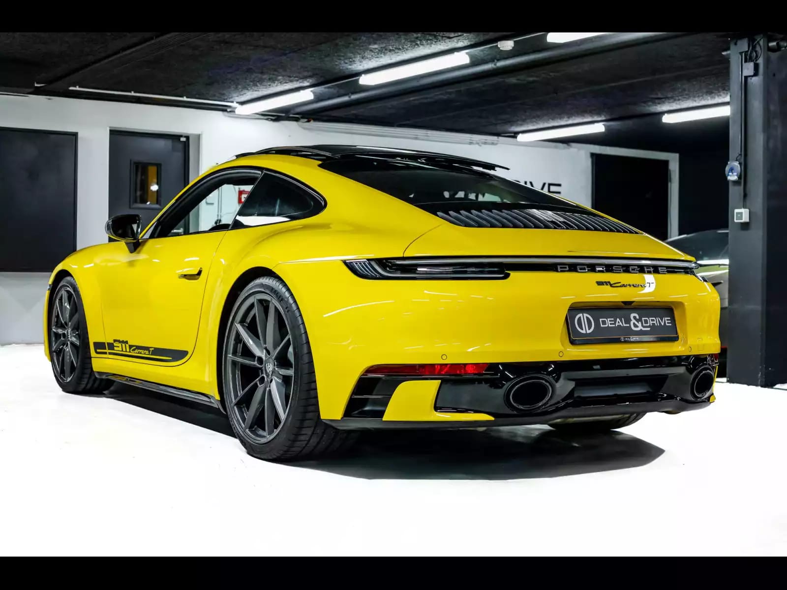Porsche 911 (992.1) CARRERA T PDK - Photo 1