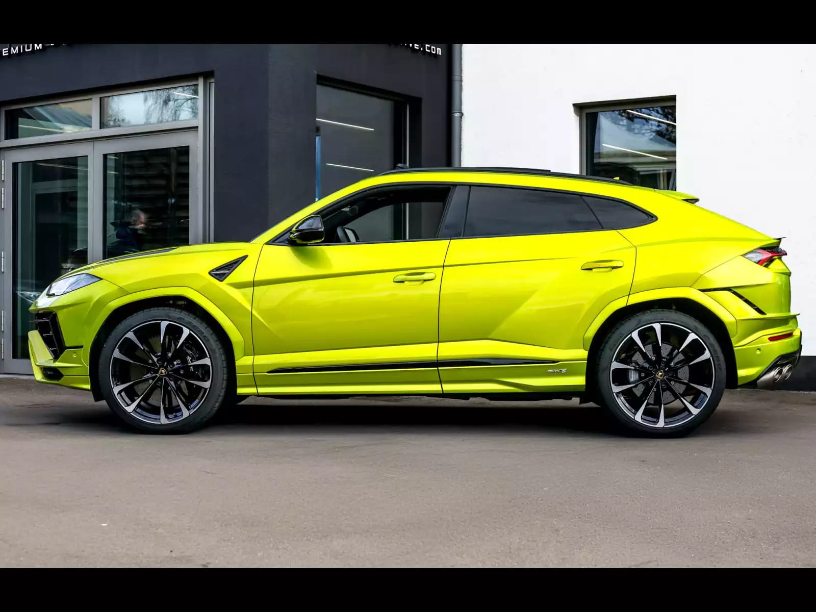 Lamborghini Urus 4.0 V8 S (666 CH) - Photo 1