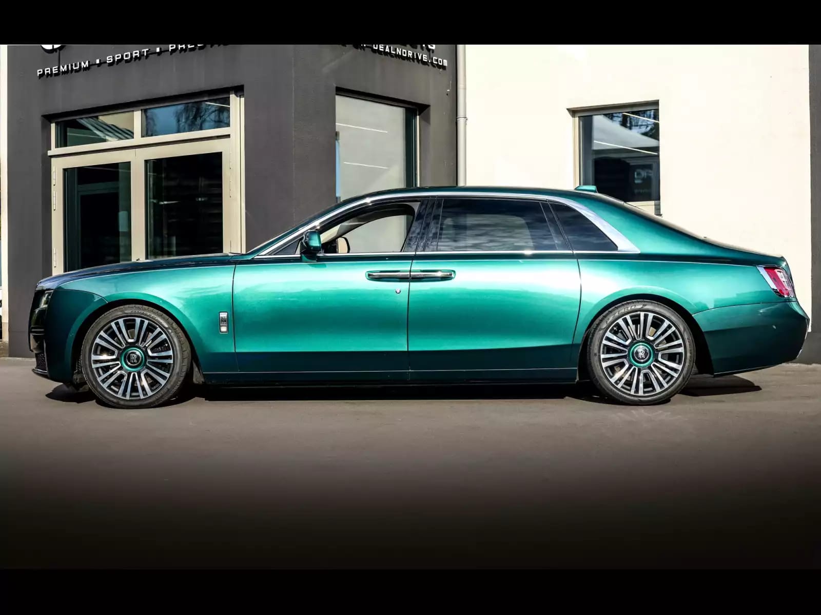 Rolls-Royce Ghost GHOST 6.75 V12 (571 CH) EXTENDED WHEELBASE (EWB) – FULL PPF – WARRANTY 09/2027 - Photo 1