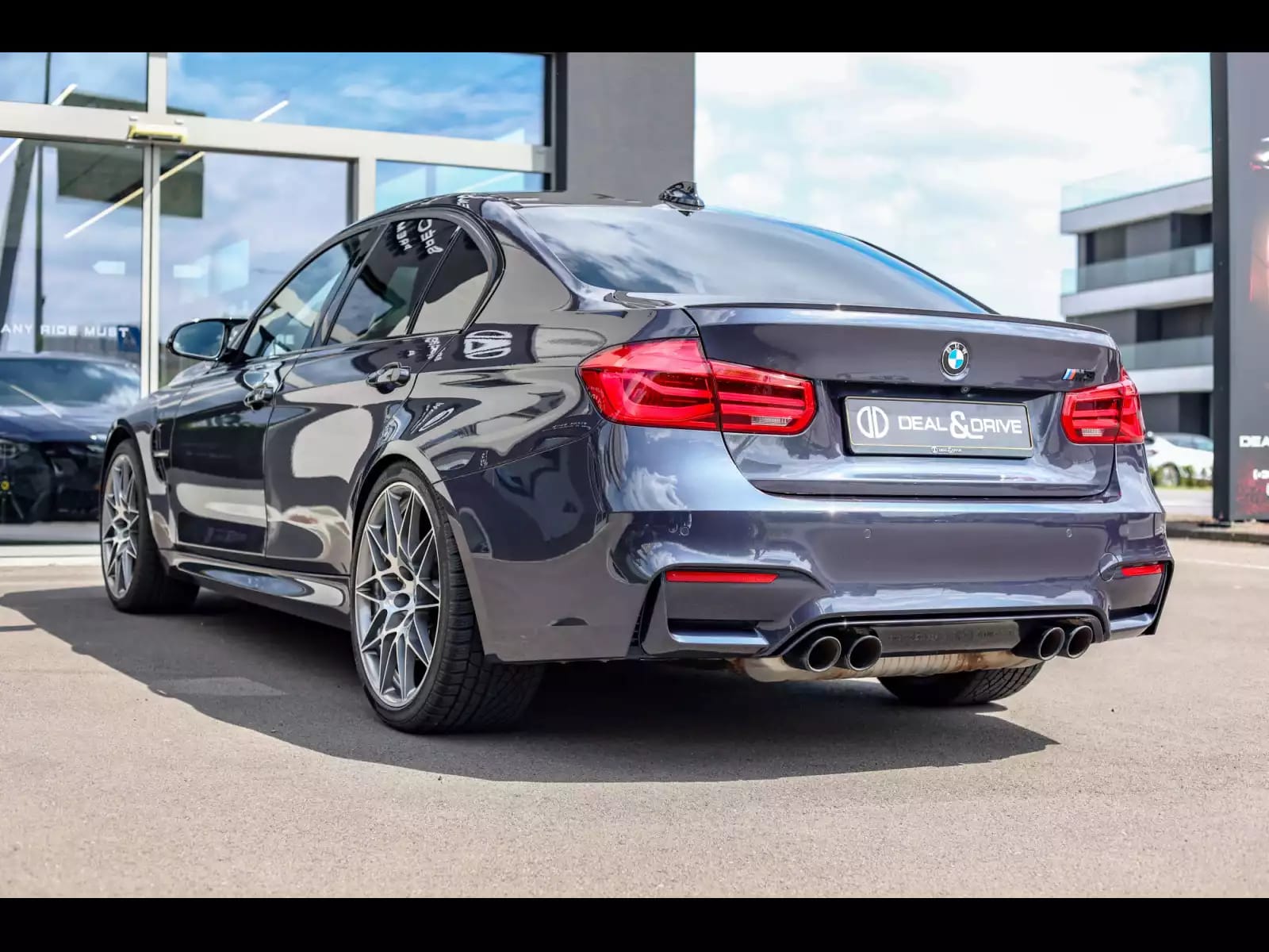 BMW M3 COMPETITION (F80) 30 JAHRE EDITION 1 OF 500 - Photo 1