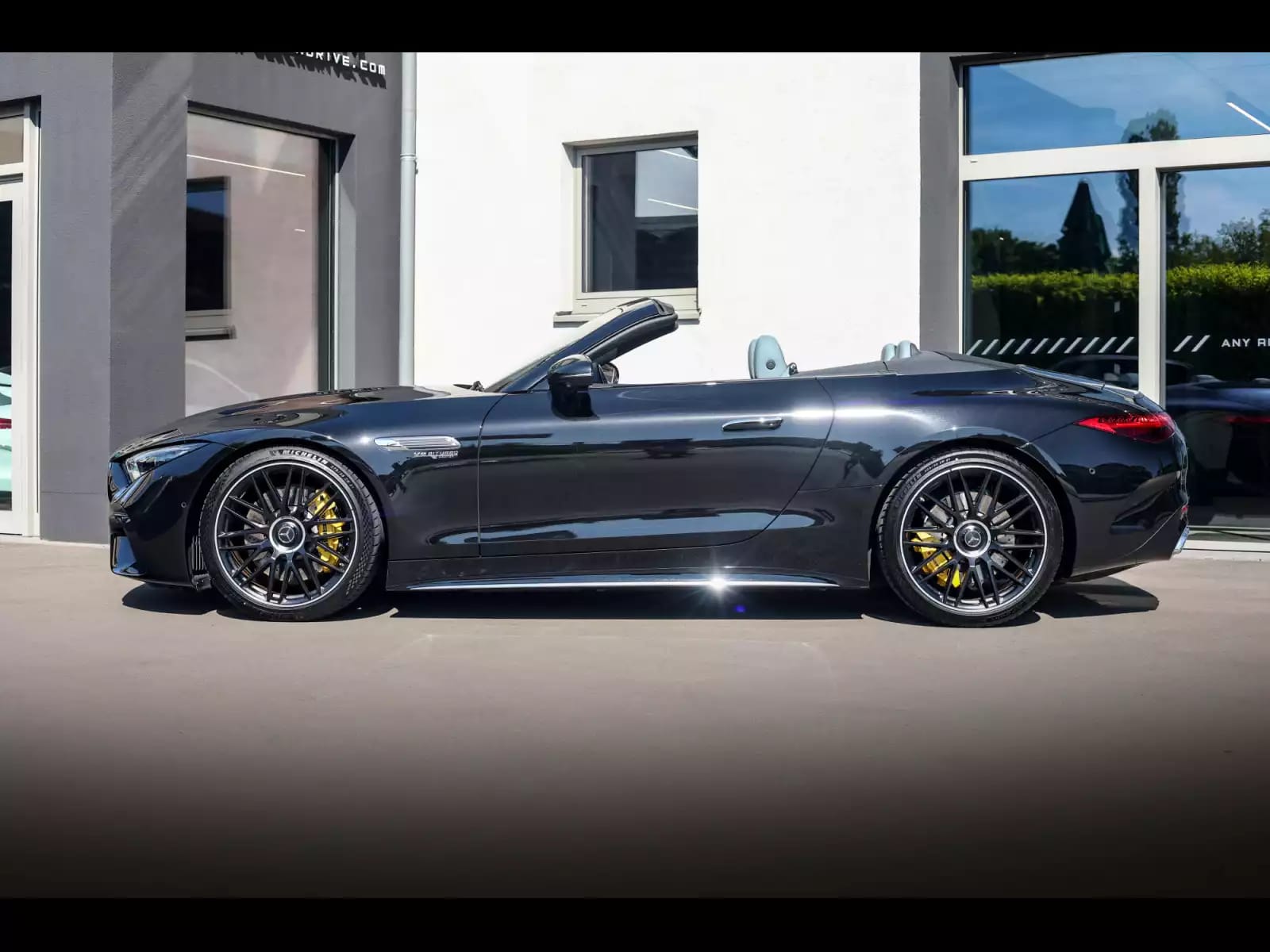 Mercedes-Benz SL 63 AMG ROADSTER 4MATIC+ - Photo 1
