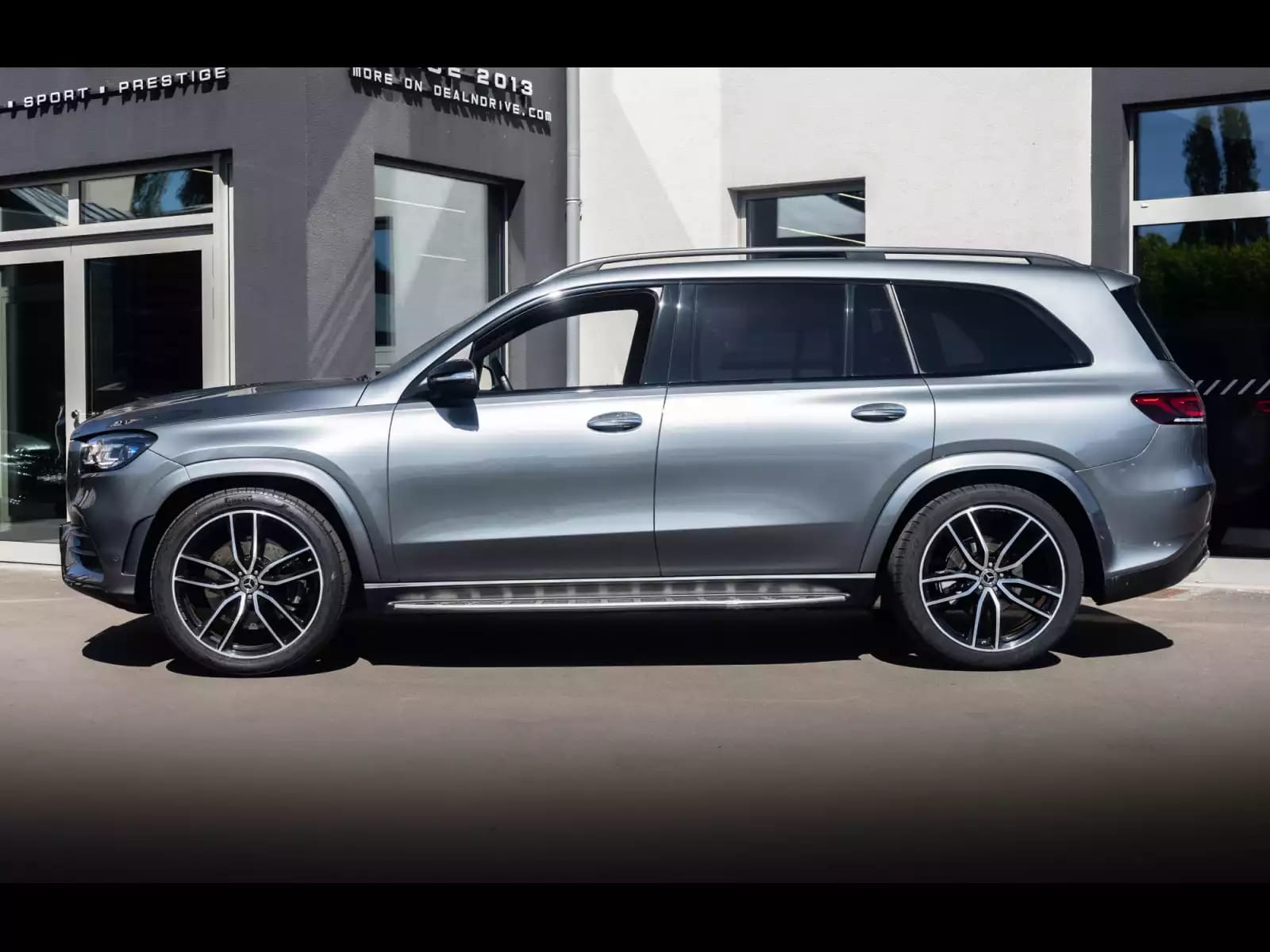 Mercedes-Benz GLS 580 4.0 4MATIC AMG-LINE 7 SEATS - Photo 1