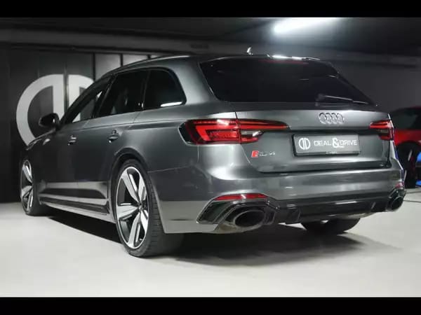 Audi RS4 AVANT 2.9 TFSI QUATTRO TIPTRONIC – AUDI EXCLUSIVE CARBON DESIGN PACKAGE - Photo 2