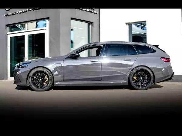 BMW M5 TOURING (G99) – BMW INDIVIDUAL GREY BLACK – PPF – IMMAT FR. - Photo 2