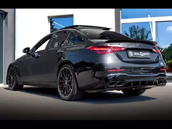 Mercedes-Benz C 63 AMG S AMG E PERFORMANCE (680 CH) LIMOUSINE 4MATIC – PACK AÉRODYNAMIQUE AMG - Photo 2