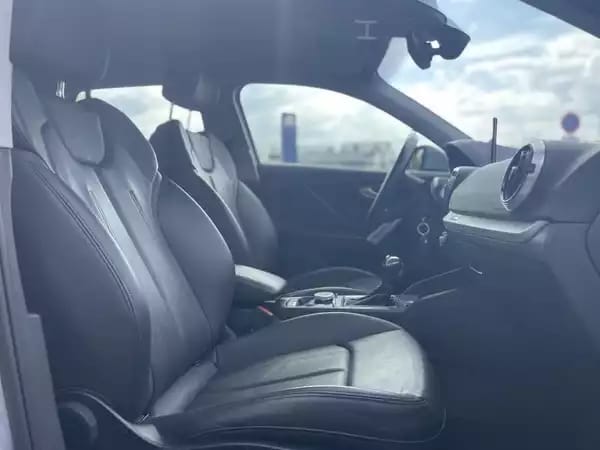 Audi Q2 30 Tdi 116 cv S-tronic - Photo 3