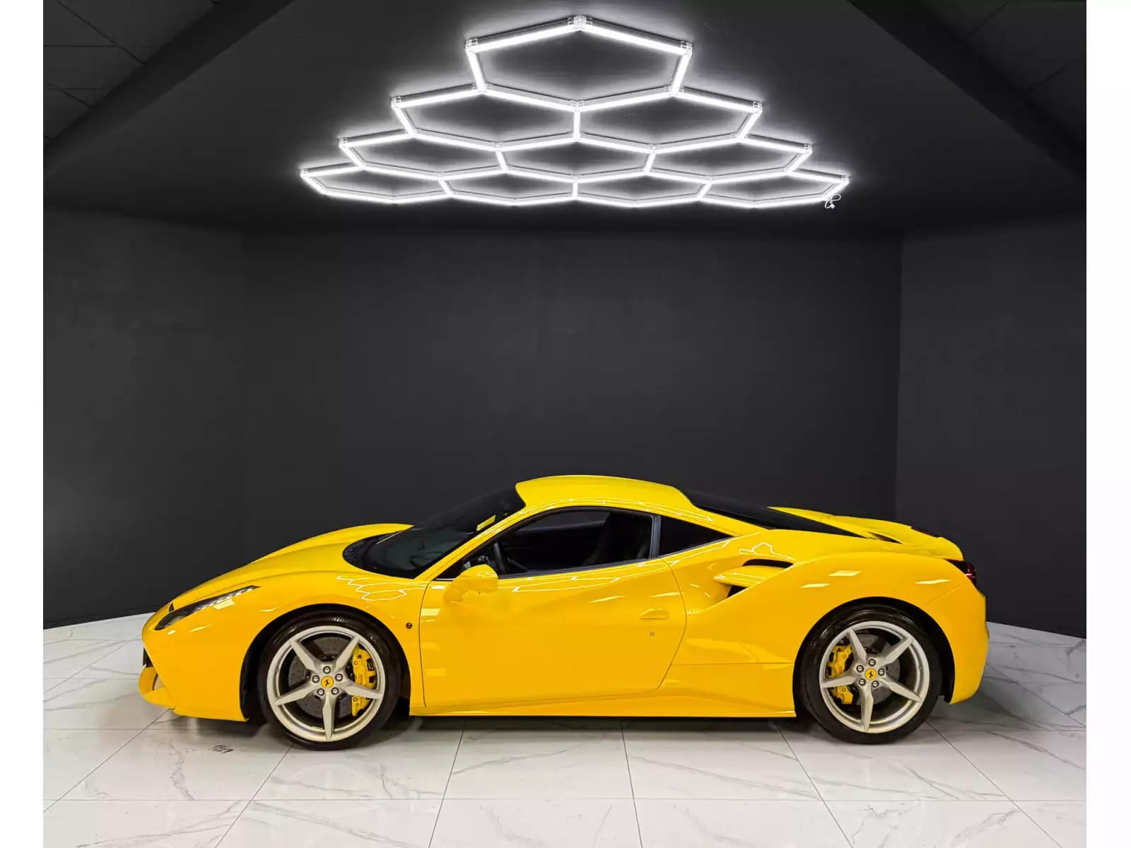 Ferrari 488 GTB Coupe 3.9 V8 Giallo Modena - Photo 1
