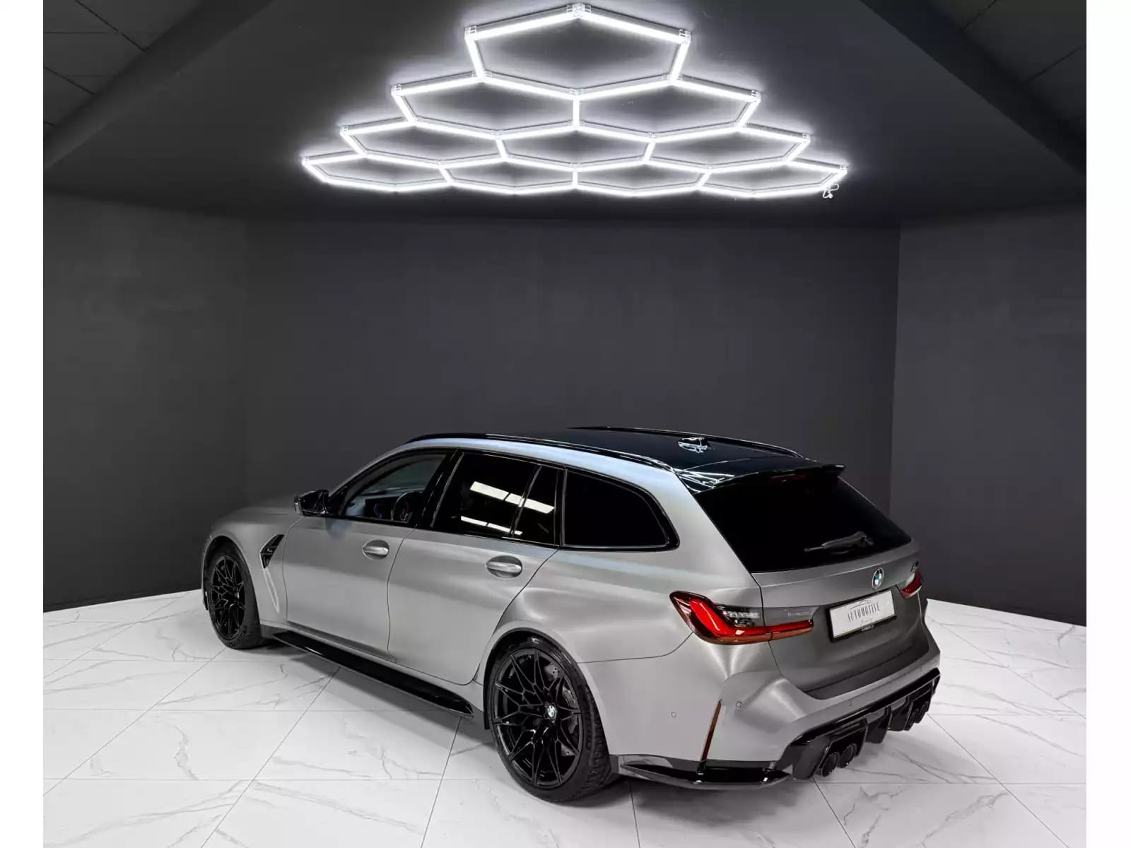 BMW M3 COMPETITION TOURING Xdrive / FULL CARBON / M Drivers / 360° 3D / H&K / HEAD UP - Photo 1