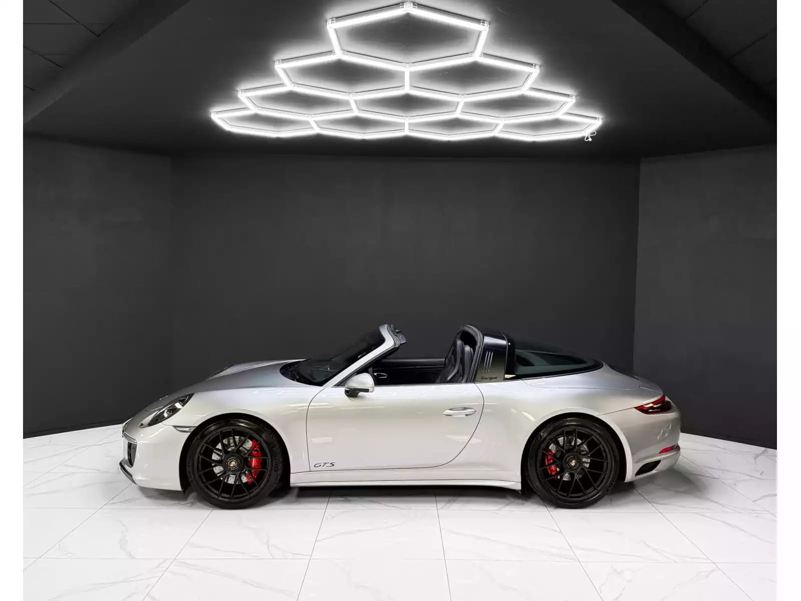 Porsche 991 991.2 Targa 4 GTS - Photo 1