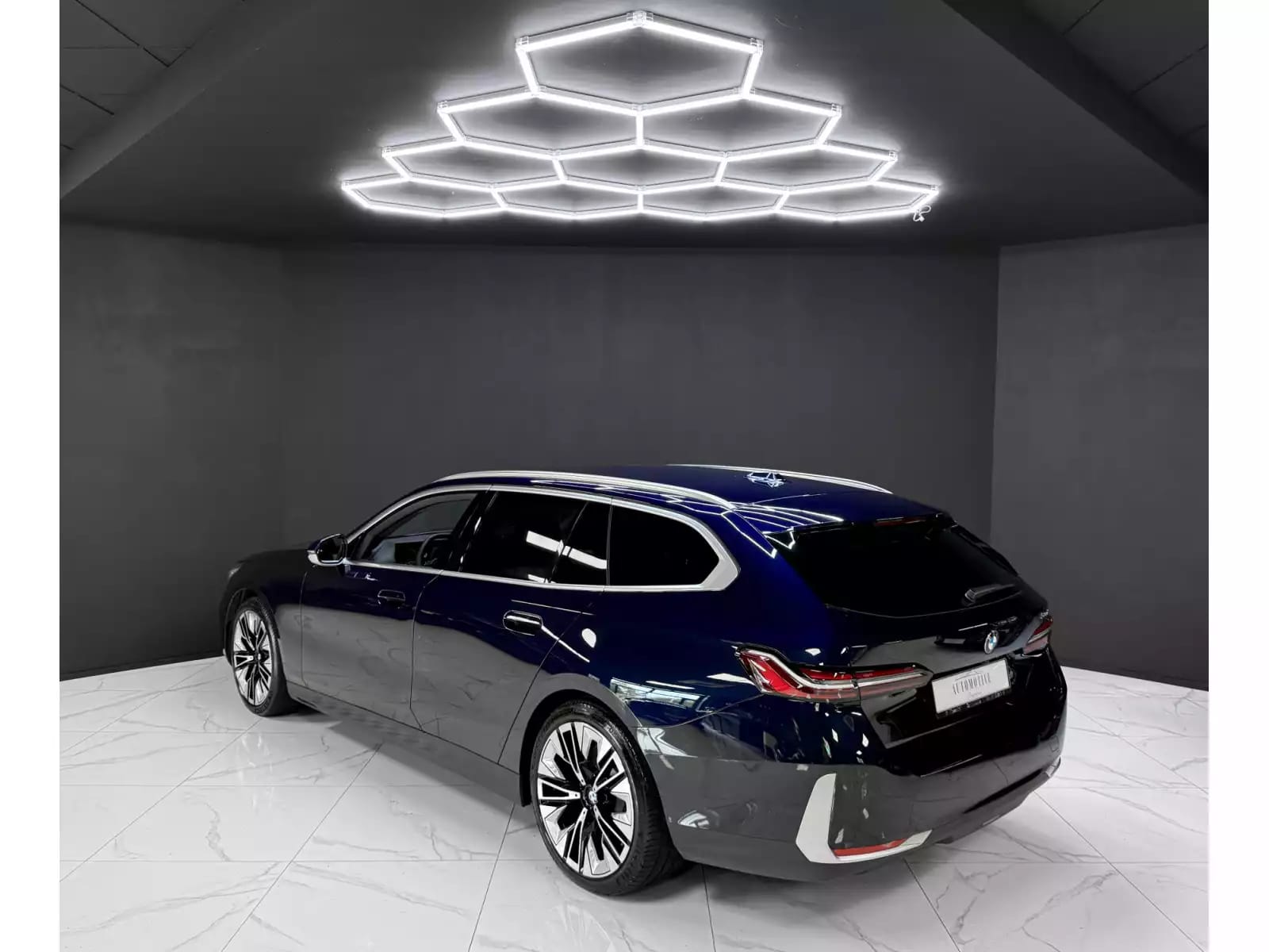 BMW 520 Touring - Photo 1