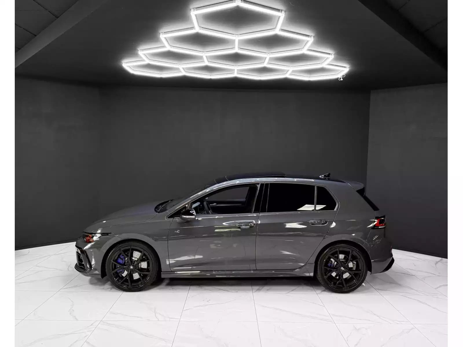 Volkswagen Golf R R Performance / Akrapovic / 360° / Head UP / Facelift - Photo 1