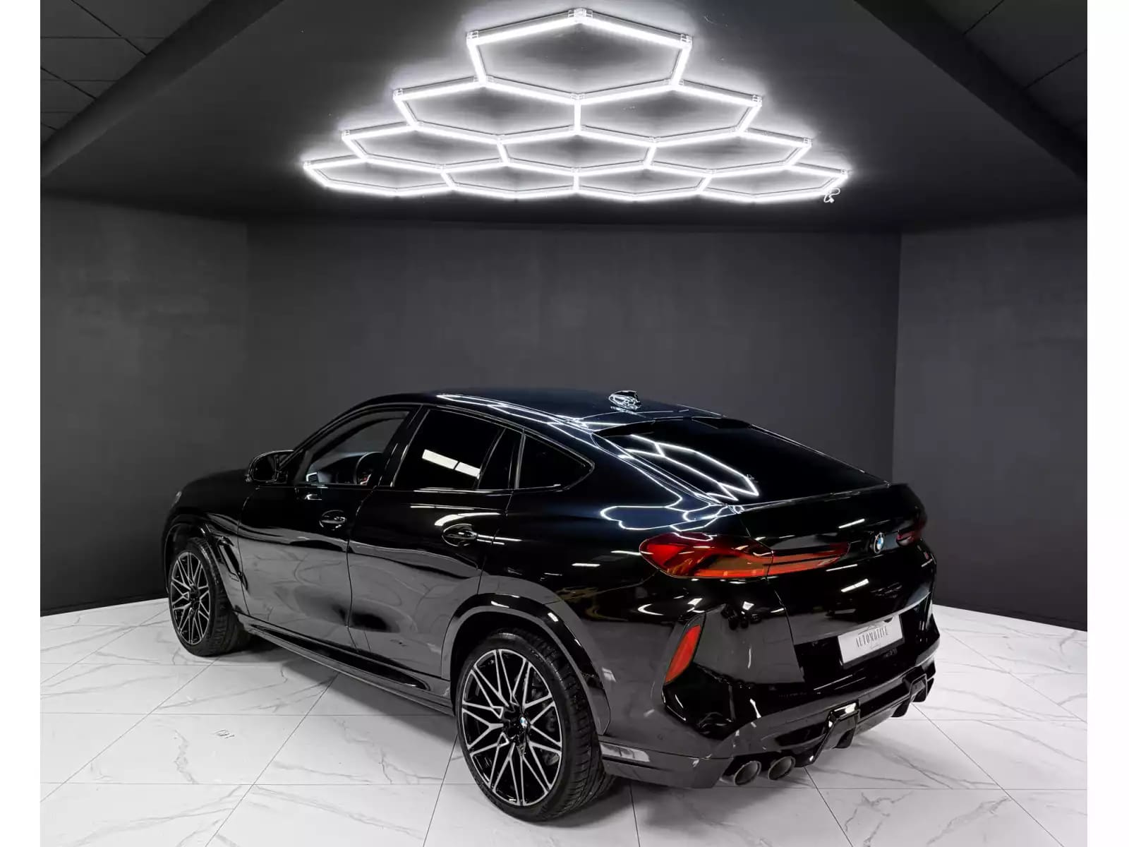 BMW X6 M COMPETITION / HK / 360 / SOFT CLOSE / MASSAGE - Photo 1