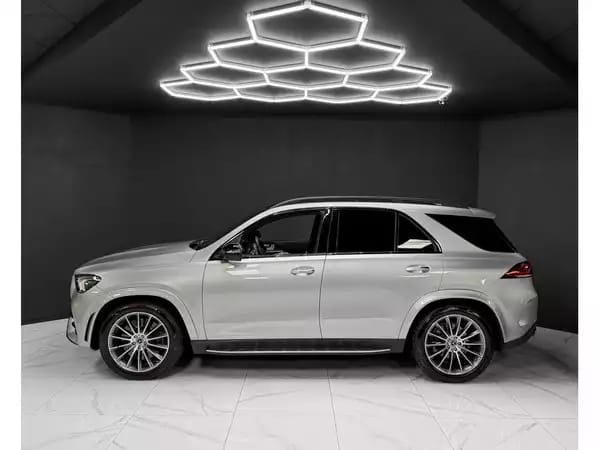 Mercedes-Benz GLE 450 AMG Line / WARRANTY 2027 / BURMESTER / 360° / PANO - Photo 2