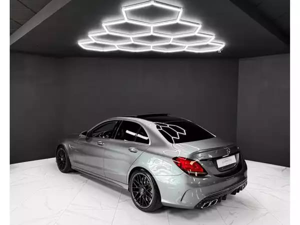 Mercedes-Benz C 63 AMG 2 YEARS MERCEDES WARRANTY - Photo 2