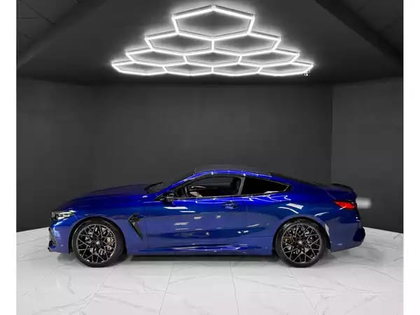 BMW M8 Competition xDrive Coupe - Photo 2