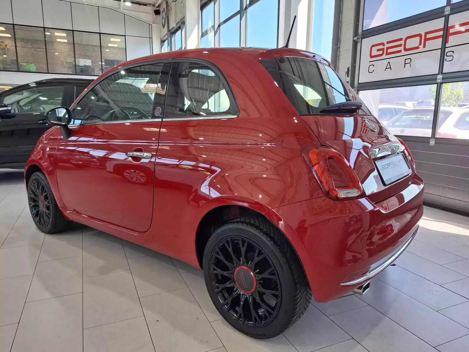 Fiat 500 1.0 Hybrid 70, EDITION RED, 1 HAND, NAVI, ALU 16'',REGUL ,PANORAMIQUE, PDC, CLIMA, - Photo 1