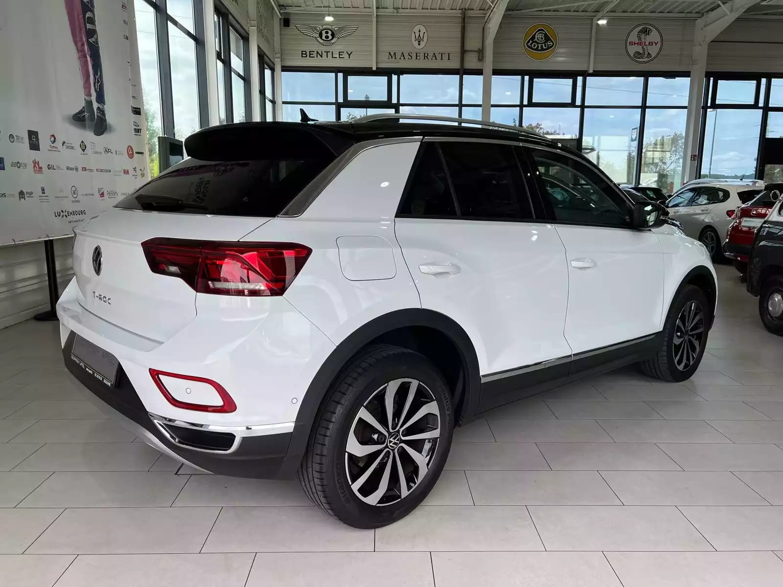 Volkswagen T-Roc 1.5 TSI 150 DSG STYLE,1 HAND,VIRTUAL,KAMERA,NAVI,CARPLAY,LED,CUIR,IQ-LIGHT - Photo 1