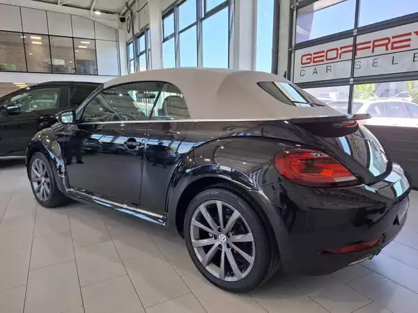 Volkswagen Beetle 2.0 TDI 150 CABRIOLET DESIGN, NAVI, PDC, ALU 18'', LED, KM 23000, - Photo 2
