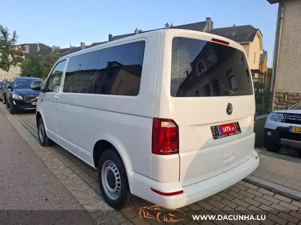 Volkswagen T6 Transporter 2.0 TDI 9 PLACES, 1 HAND, CLIMA,NAVI,PDC,CAMERA - Photo 3