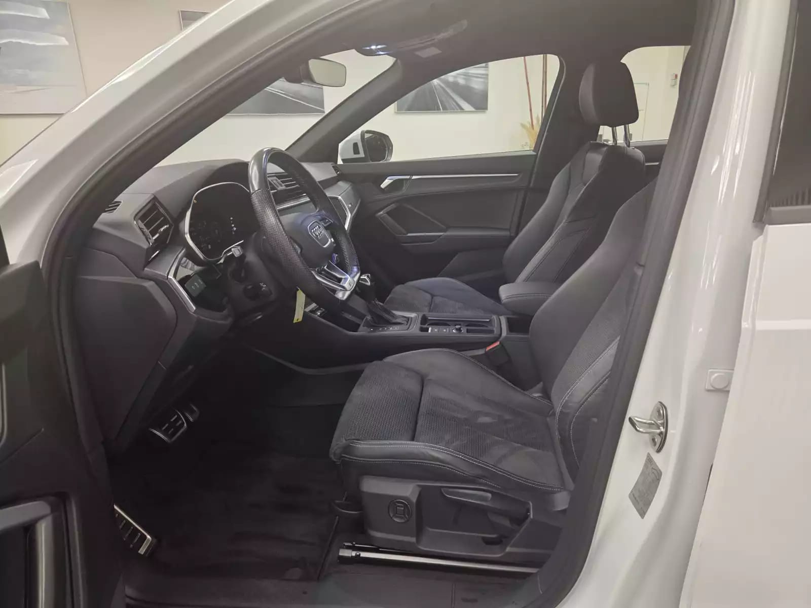 Audi Q3 S line 35 TFSI 150 CV / 110 KW S tronic - Photo 1