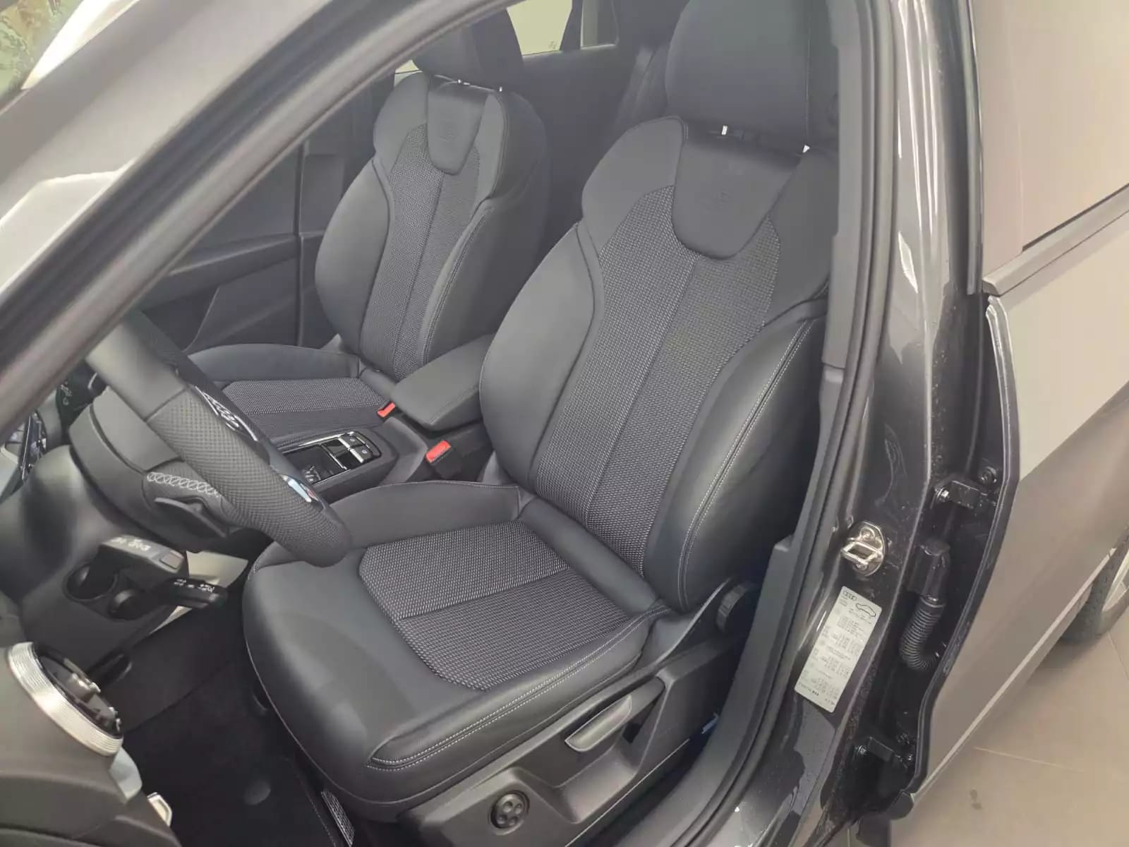 Audi Q2 S line 35 TDI 150 CH / 110 KW S tronic - Photo 1