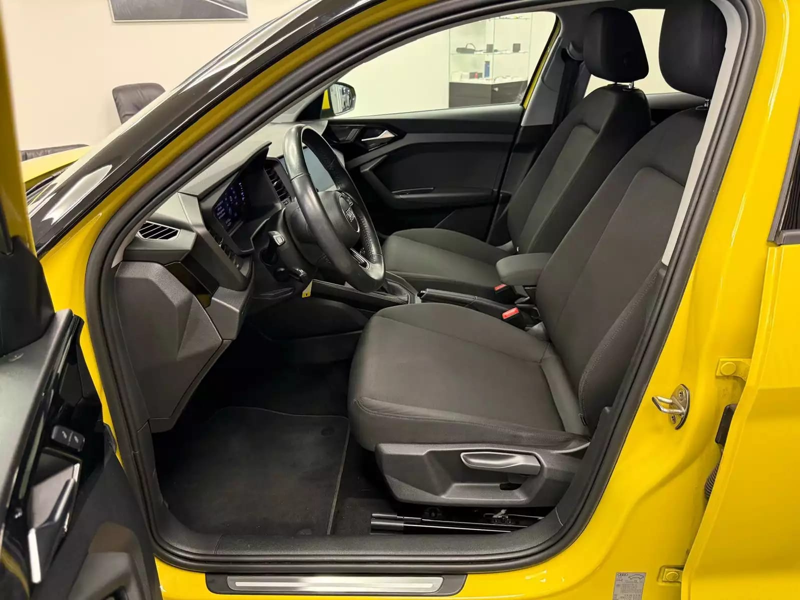 Audi A1 advanced 30 TFSI 115 CV / 85 kW S tronic - Photo 1
