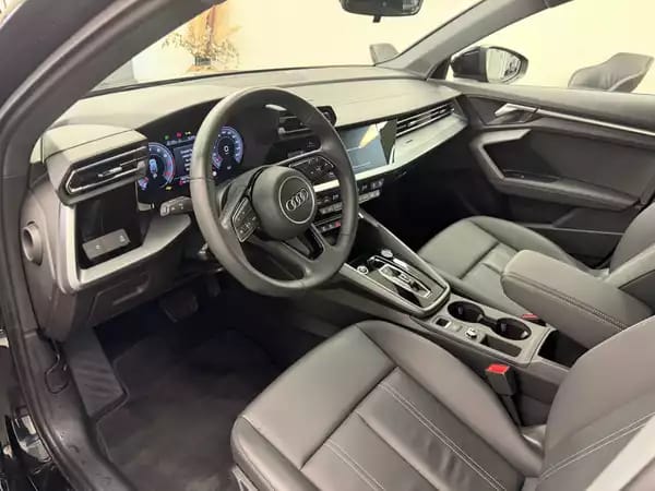 Audi A3 Sportback advanced 30 TFSI 116 CV / 85 kW S tronic - Photo 3