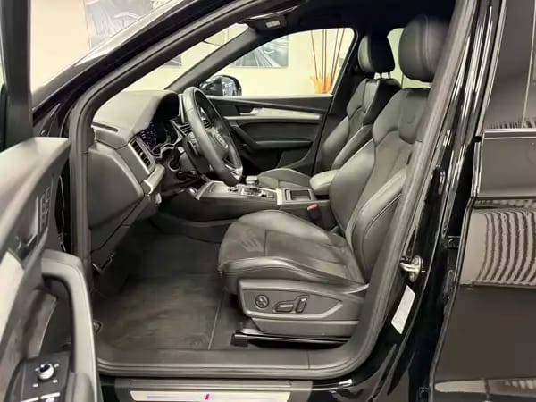 Audi Q5 sport 45 TFSI quattro 245 CV / 180 kWS tronic - Photo 2