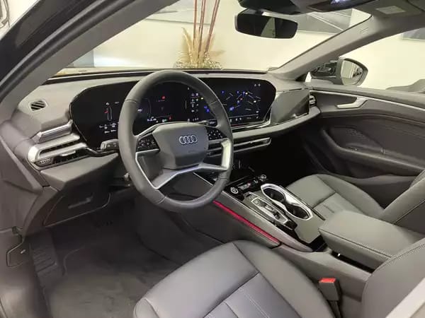 Audi A6 Avant e-hybrid 299 CH / 220 KW S tronic - Photo 3