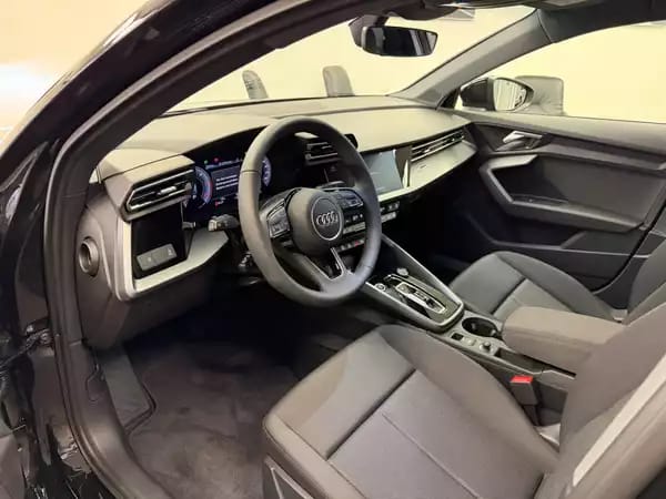 Audi A3 Sportback TDI 150 CH / 110 kW S tronic - Photo 3
