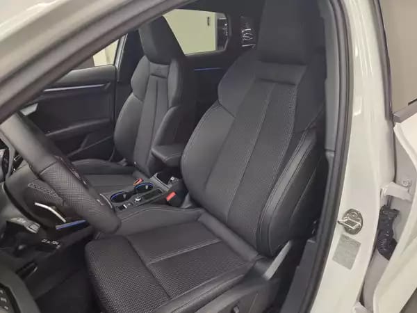 Audi A3 Allstreet S line TFSIe 204ch / 150kW S tronic - Photo 2
