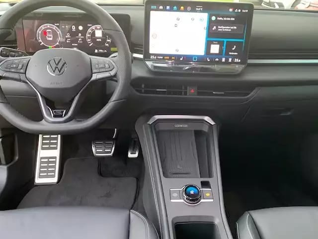 Volkswagen T-Roc R-LINE BLACK STYLE 1.5eTSI 150CV DSG7 - Photo 1