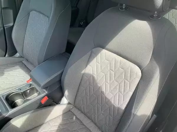 Volkswagen Golf LIFE 2.0TDI 116CV 6VITESSES - Photo 2