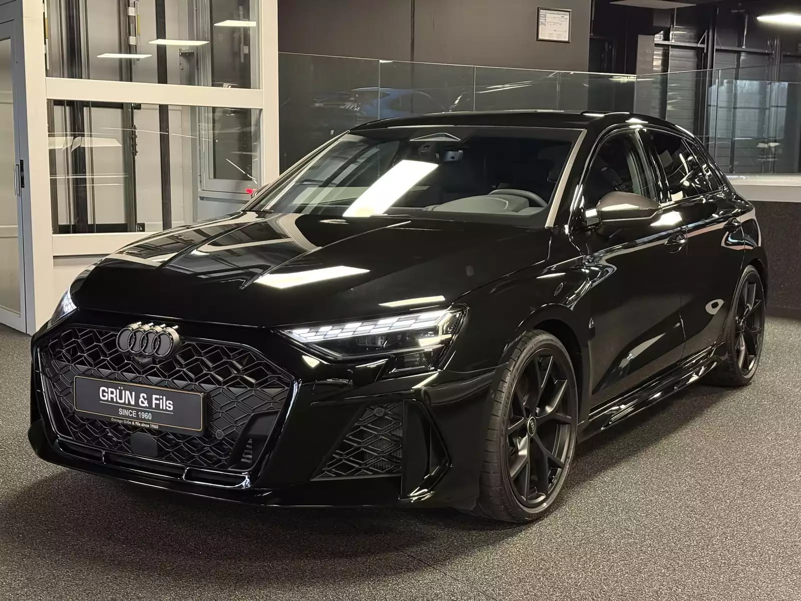 Audi RS3 Sportback - Photo 1