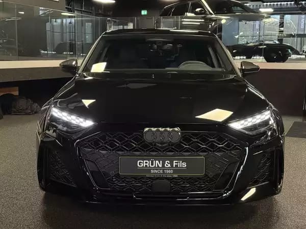 Audi RS3 Sportback - Photo 2