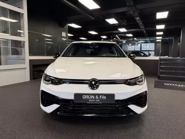 Volkswagen Golf VIII R AKRAPOVIC *HK - Photo 2