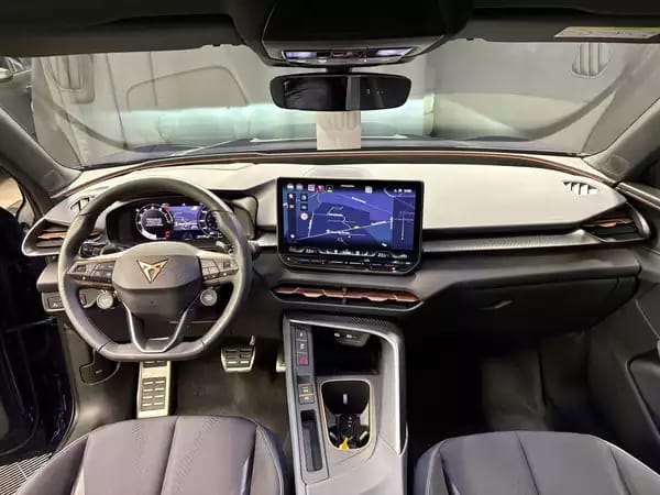 Cupra Terramar VZ 2.0 TSI 265cv 4x4 PANO/ATTELAGE/CAM360 - Photo 2