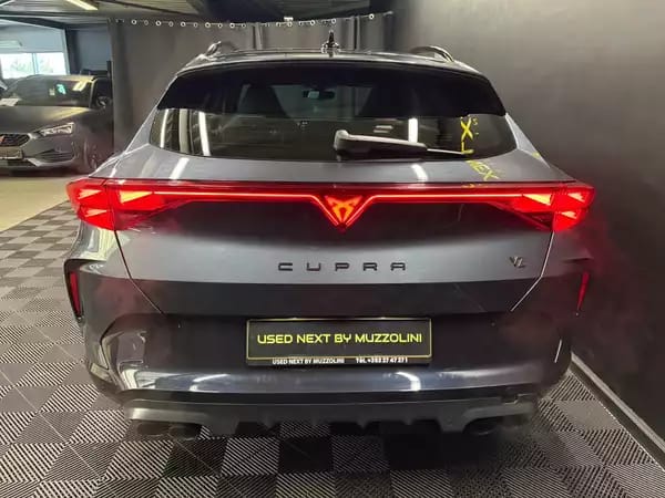 Cupra Formentor VZ 2.0 TSI 333cv 4X4 - Photo 2