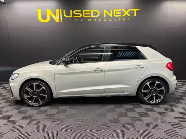Audi A1 30 TFSI 115cv S-TRONIC Black Edition CAMERA/ECLAIRAGE D'AMBIANCE - Photo 2