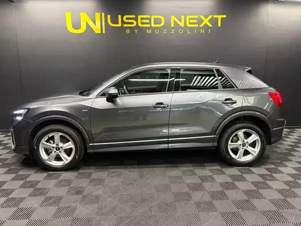 Audi Q2 35 TFSI 150cv S-line S-tronic - Photo 2