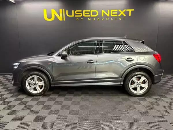 Audi Q2 35 TFSI 150cv S-line S-tronic - Photo 3